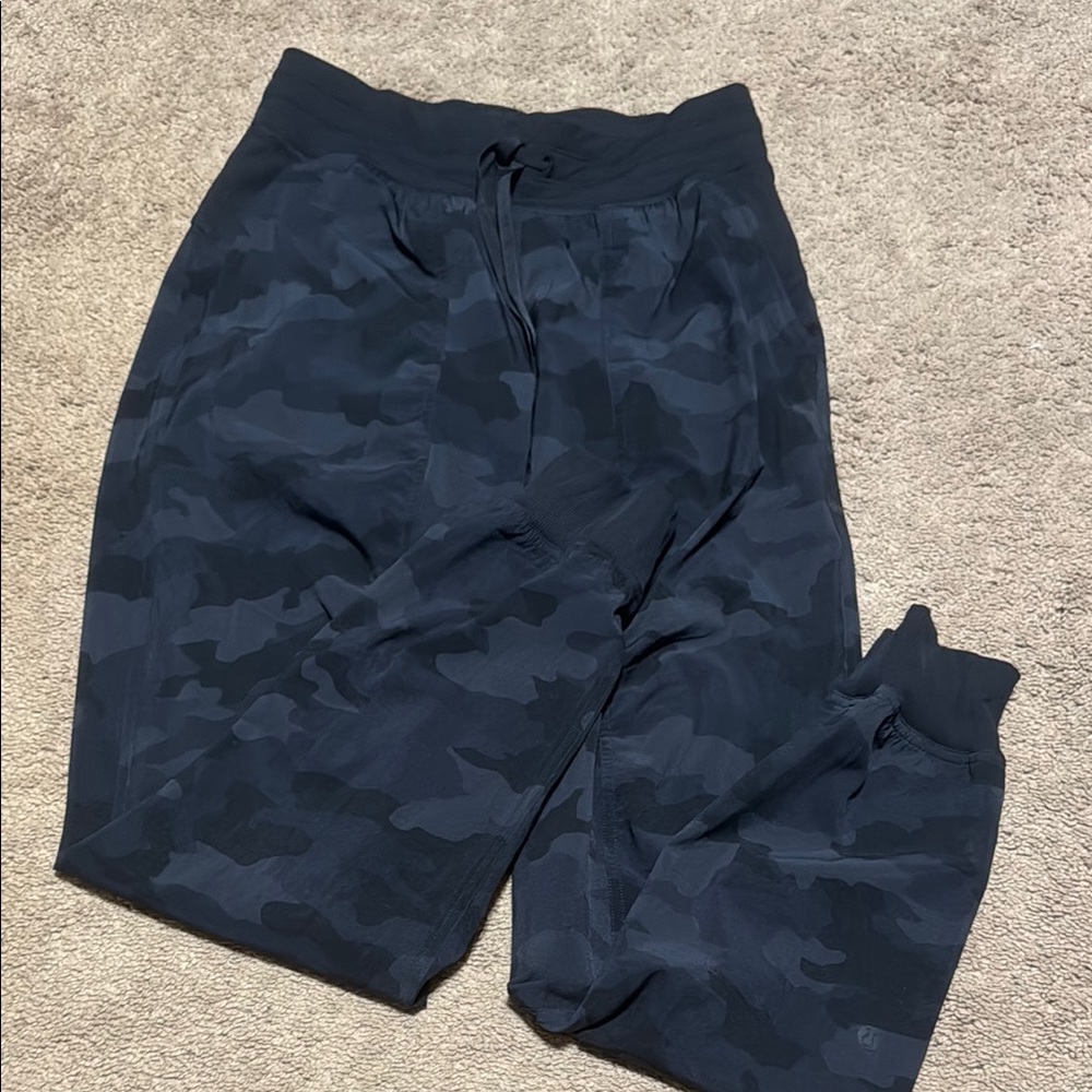 lululemon dance studio jogger